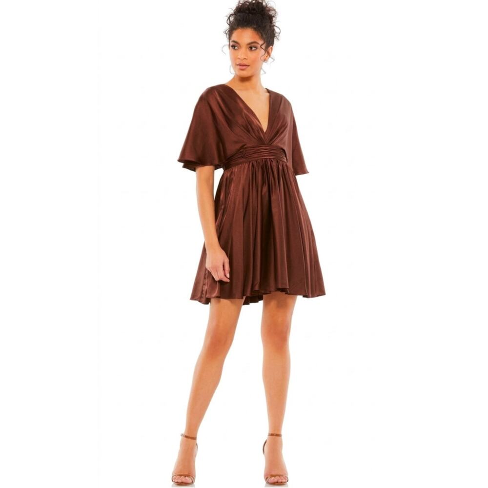 Ieena for Mac Duggal Cocktail Dress Satin Flowy Cape Sleeve Mini Brown Size 2